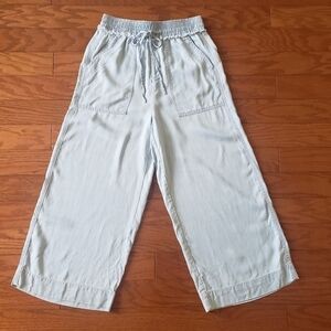 High Waist Wide Leg Cropped Light Wash Denim Pants Super Soft Lightweight Fringe